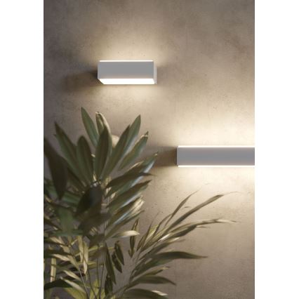 Redo 90400 - Applique a LED da esterno DASH LED/9W/230V 4000K IP65 bianco