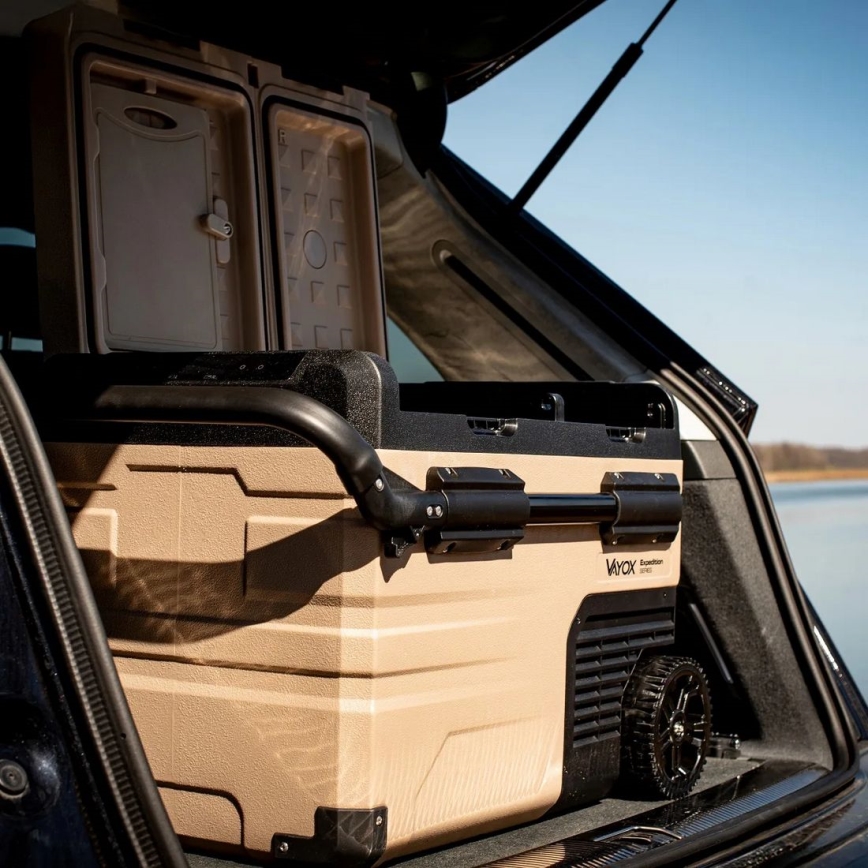 Reise-Kühlbox mit LCD-Anzeige 39 l 230V/12V/24V braun