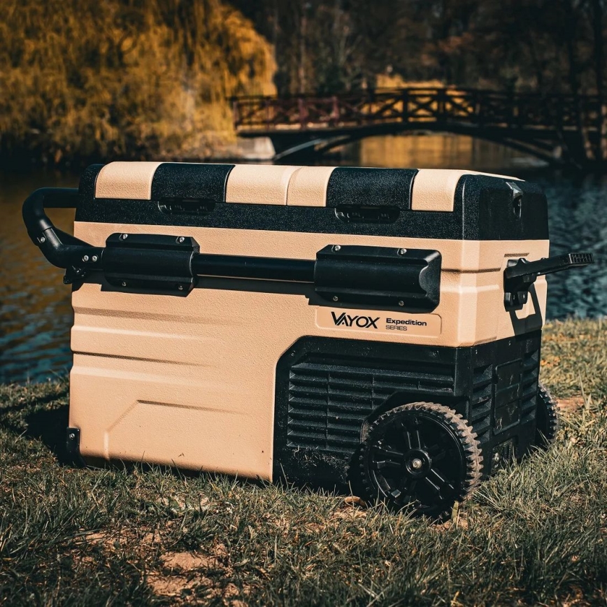 Reise-Kühlbox mit LCD-Anzeige 39 l 230V/12V/24V braun
