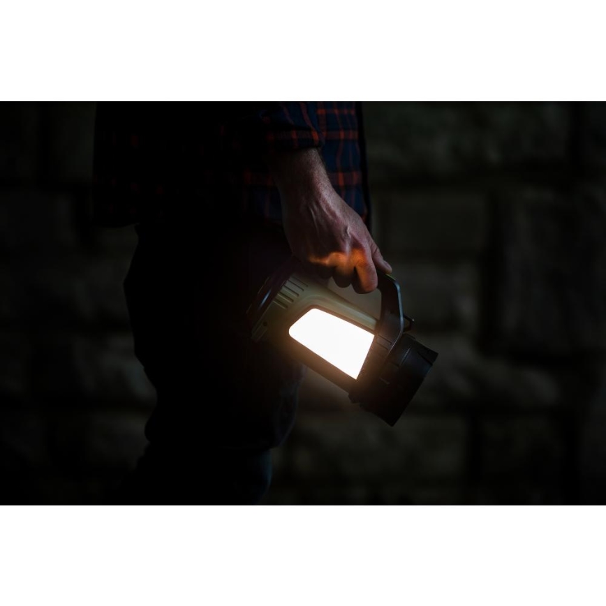 Lanterna ricaricabile da esterno LED dimmerabile con funzione power bank LED/21W/4400 mAh IP44