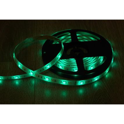 Striscia LED RGBW intelligente dimmerabile 5m LED/230V 2700-6500K Wi-Fi Tuya + telecomando