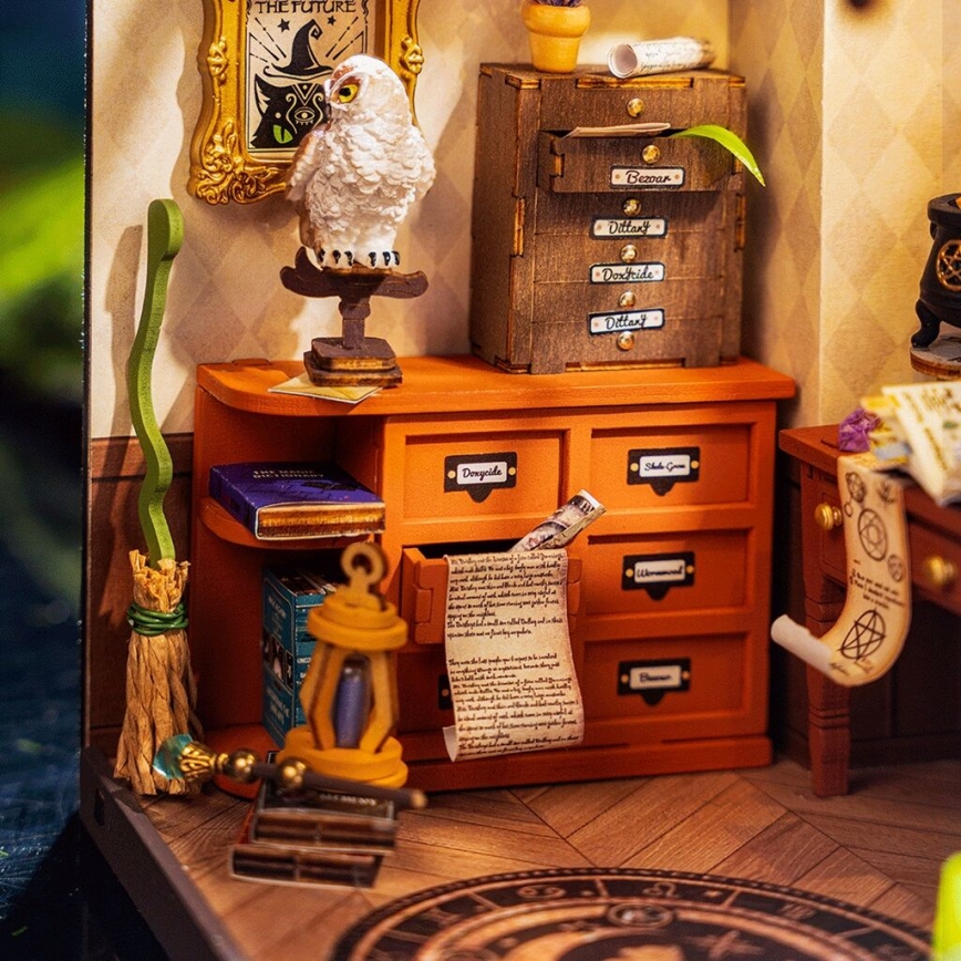 RoboTime - Maison miniature Bureau de sorcier 2xAAA