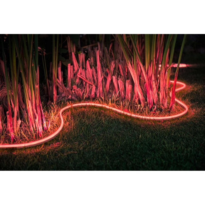 Ruban RGBW à intensité variable Philips Hue OUTDOOR STRIP LED/20,5W 2m IP67