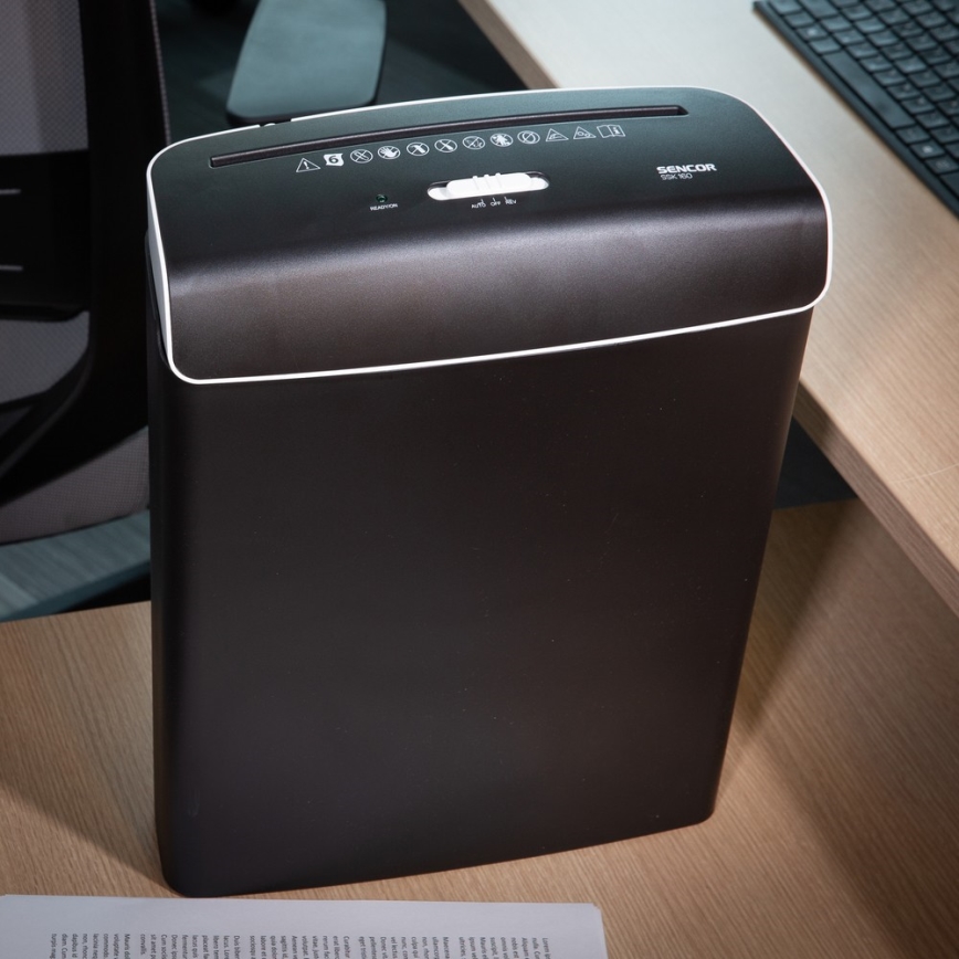 Sencor - Distruggidocumenti A4 volume 7 l 230V nero