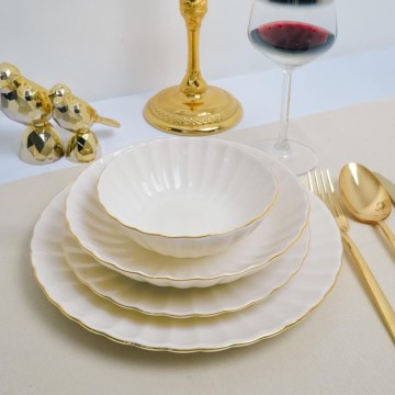 Service de table 24 pièces en porcelaine blanche à décor doré