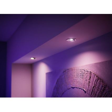 Set base Philips Hue WHITE AND COLOR AMBIANCE 3xGU10/5,7W/230V 2000-6500K + dispositivo di collegamento