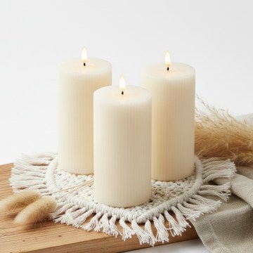Set da 3 candele LED BRILLO LED/3xAAA 15 cm colore crema + telecomando
