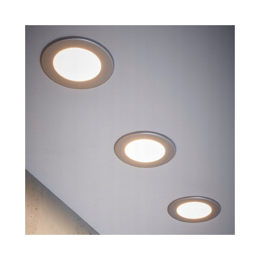 Set da 3 faretti da incasso per bagno LED/6W/230V IP44 argento