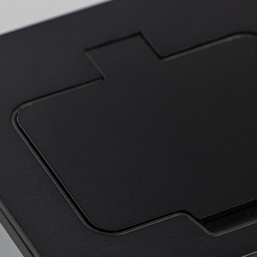 Bodeneinbau-Steckdose für den Außenbereich IP55 schwarz rechteckig