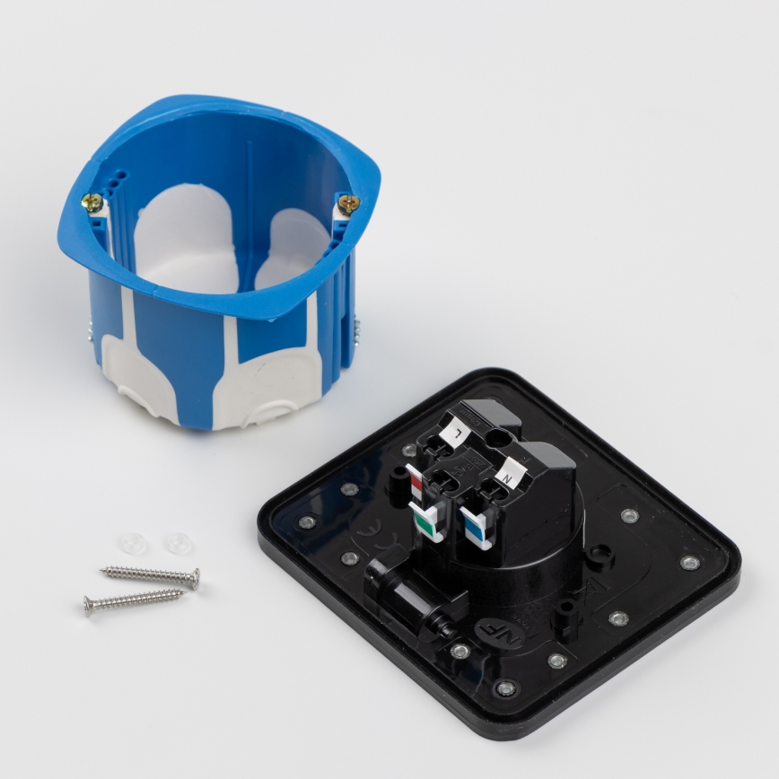 Bodeneinbau-Steckdose für den Außenbereich IP55 schwarz rechteckig