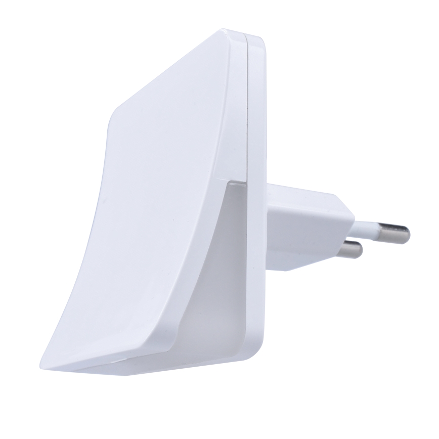 LED-Orientierungsleuchte mit Dämmerungssensor für Steckdose LED/0,5W/230V 3000K