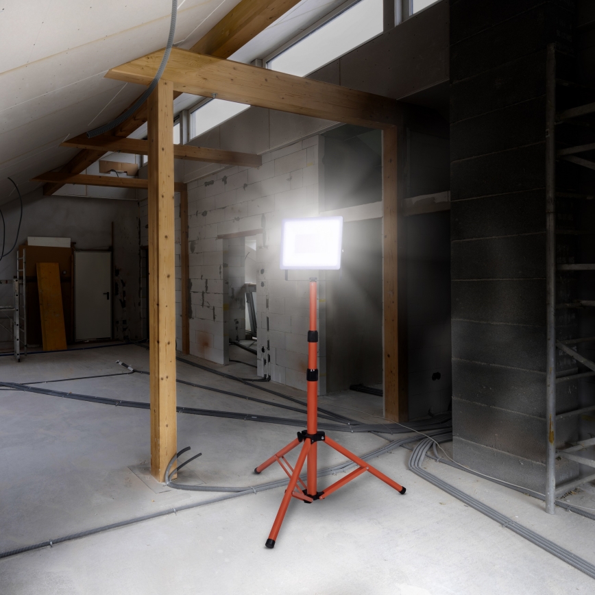 LED Riflettore con il supporto LED/100W/230V 4000K IP65