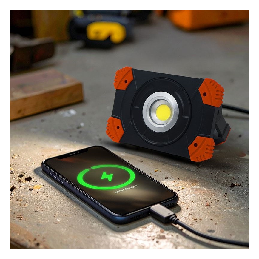 Projecteur LED rechargeable 10 W / 3,7 V / 4400 mAh