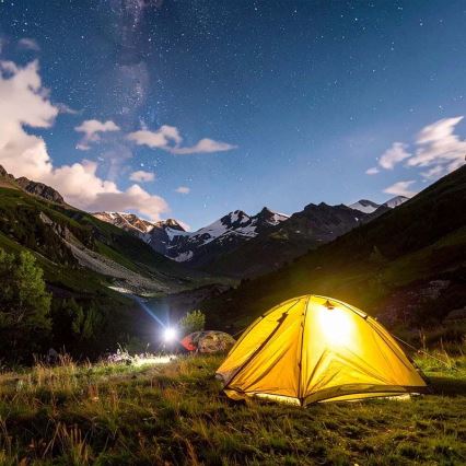 Wiederaufladbare LED‑Taschenlampe 3,7 V, 1200 mAh