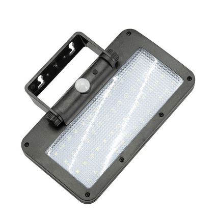 LED-Solarstrahler mit Sensor LED/5W/3,7V 1500 mAh IP54