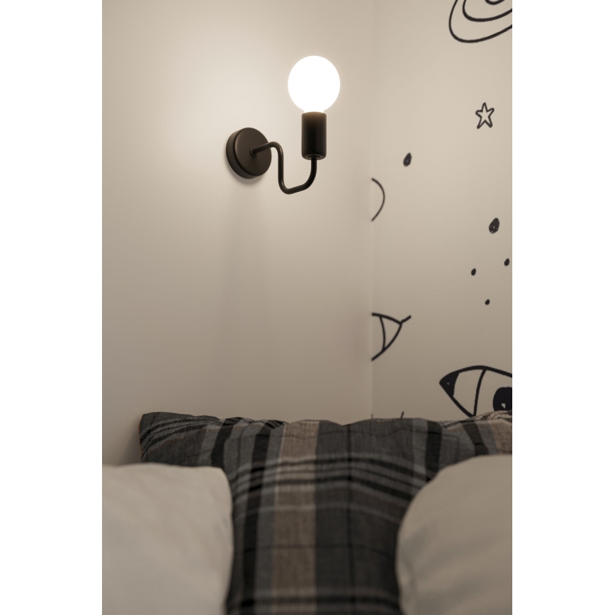 Applique VECTOR 1xE27/15W/230V nero