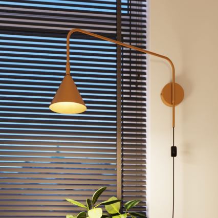 Applique murale NOX 1xE14/10W/230V doré
