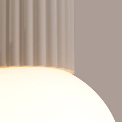Plafonnier de salle de bain HALO 1xG9/8W/230V d. 12 cm IP44 crème