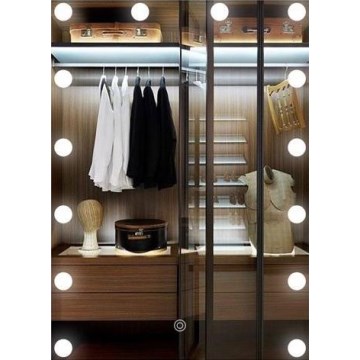 Specchio LED con illuminazione 14xLED/1W/230V 3000/4000/6000K 70x50 cm IP44