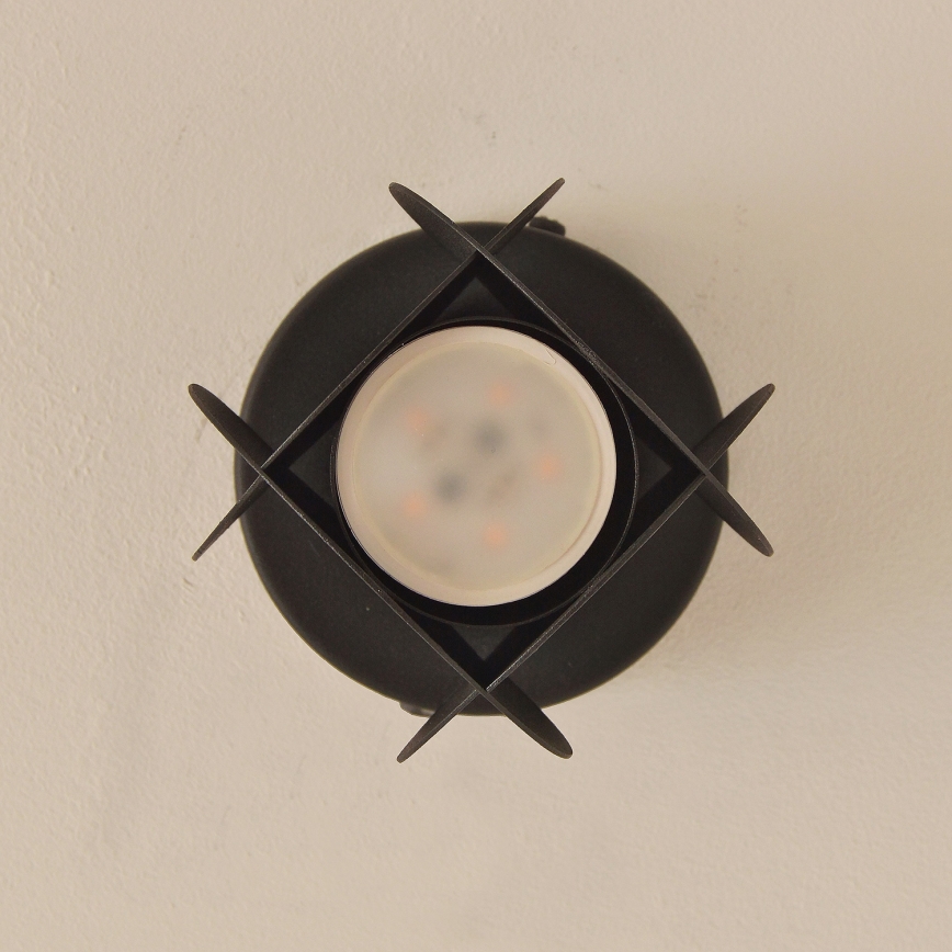 Spot orientable GAMBIT 1xGU10/10W/230V noir