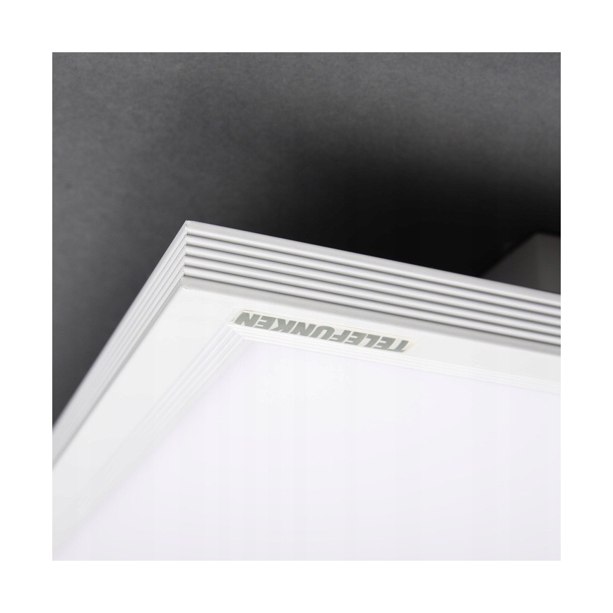 Telefunken 301506TF - LED RGBW Pannello dimmerabile LED/18W/230V 4000K + telecomando