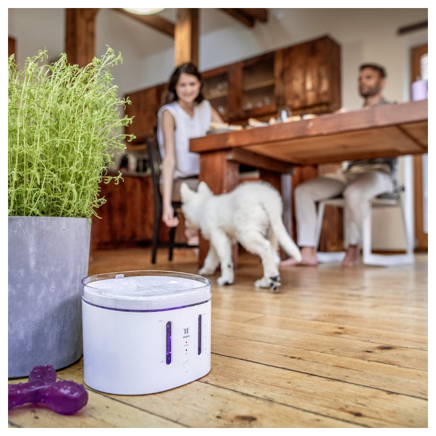 TESLA Smart - Fontaine connectée pour animaux de compagnie avec stérilisation par UV 2,5 l 5V Wi-Fi
