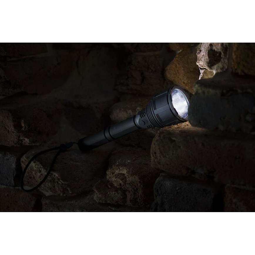 Torcia ricaricabile LED Dimmable LED/30W/5V IPX7 3000 shiny 8400 mAh