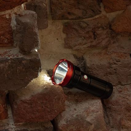 Torcia ricaricabile LED dimmerabile LED/20W/5V IPX5 2000 shiny 6000 mAh