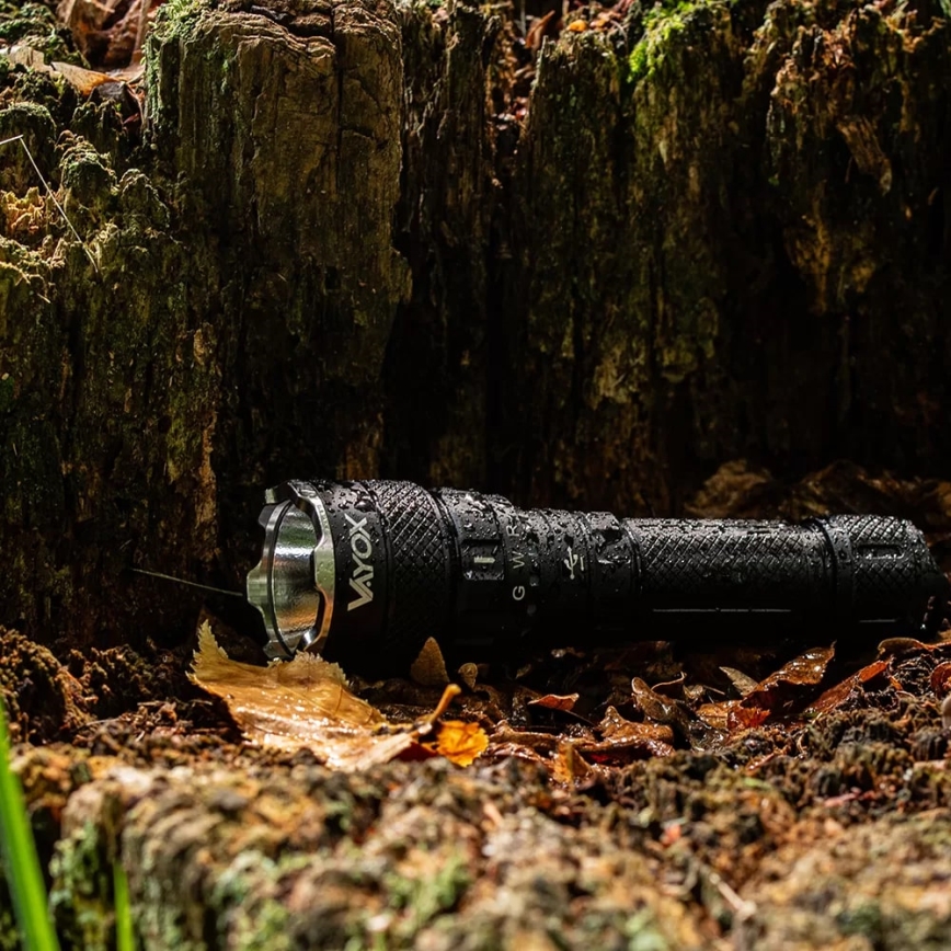 Torcia ricaricabile LED RGBW Dimmerabile LED/15W/5V IP66 1500 lucido 2000 mAh