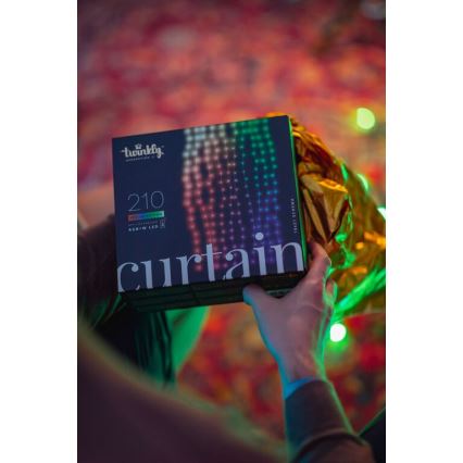 Twinkly - LED RGBW dimmbare Außen-Weihnachtsvorhang CURTAIN 210xLED 6,1m IP44 Wi-Fi