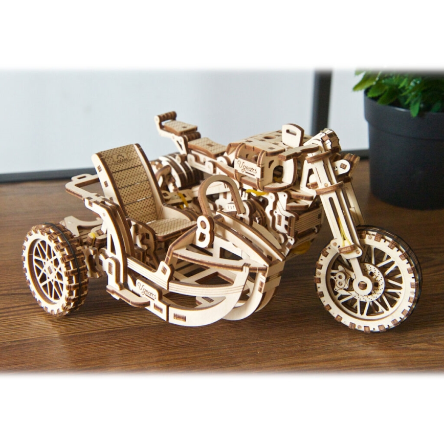 Ugears - 3D puzzle meccanico in legno Moto scrambler con carrello