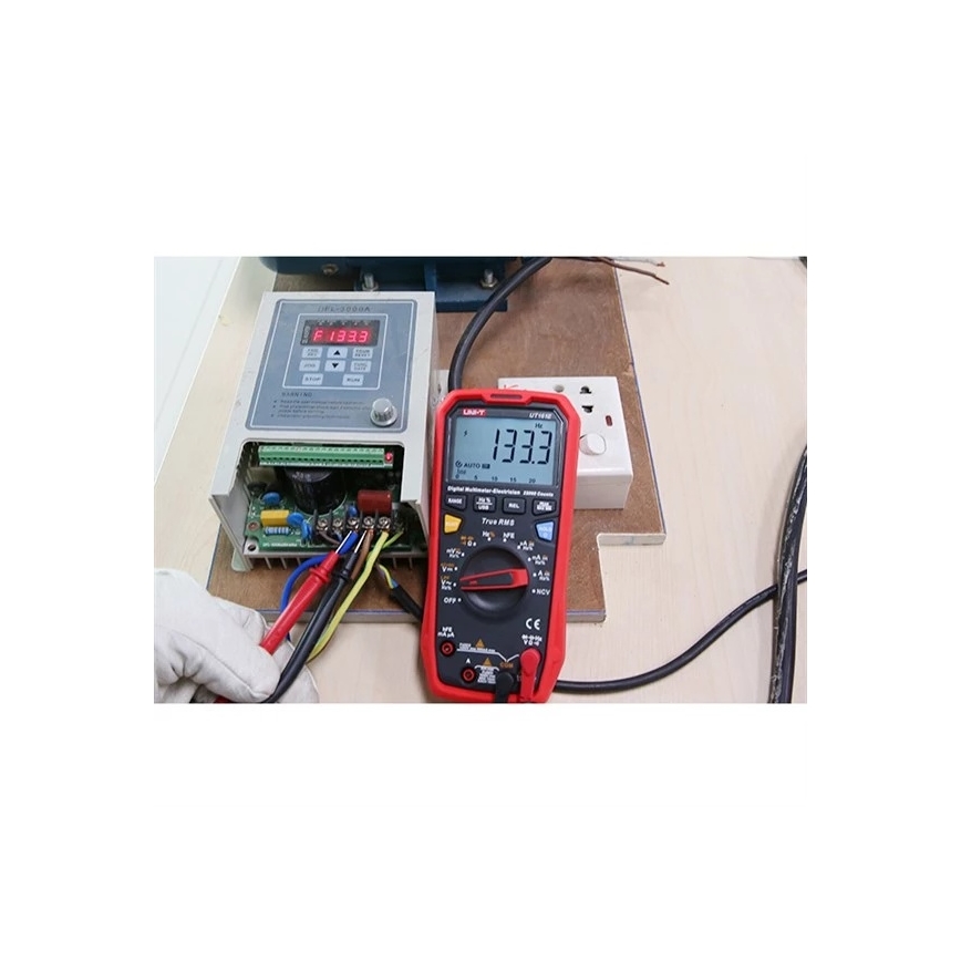 Uni-T UT161E - Multimeter 4xAA