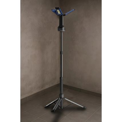 Viking - Faretto LED ricaricabile con supporto 3xLED/5V IPX4 4500 lm 4000 mAh