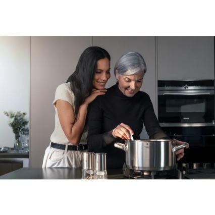 WMF - Pentola con coperchio GOURMET PLUS Ø 24 cm