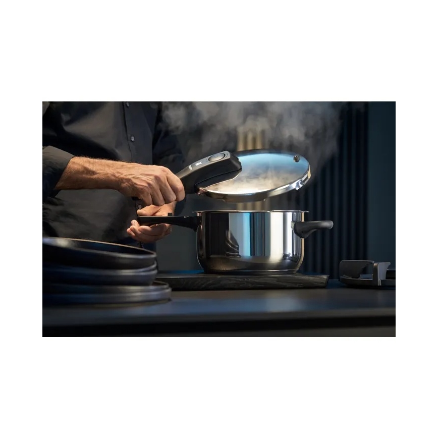WMF - Set di pentole a pressione PERFECT in acciaio inox da 6,5 l e 3 l
